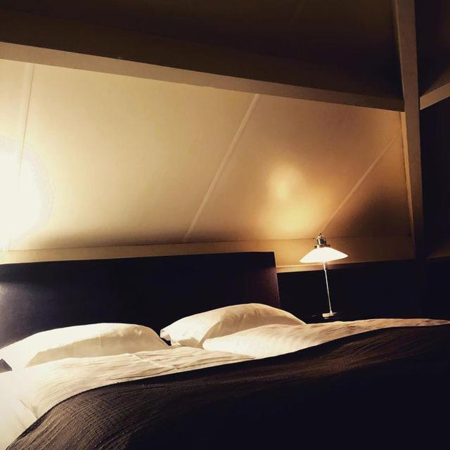 Bed And Breakfast De Biesbosch - In 'T Riet Дримелен Екстериор снимка