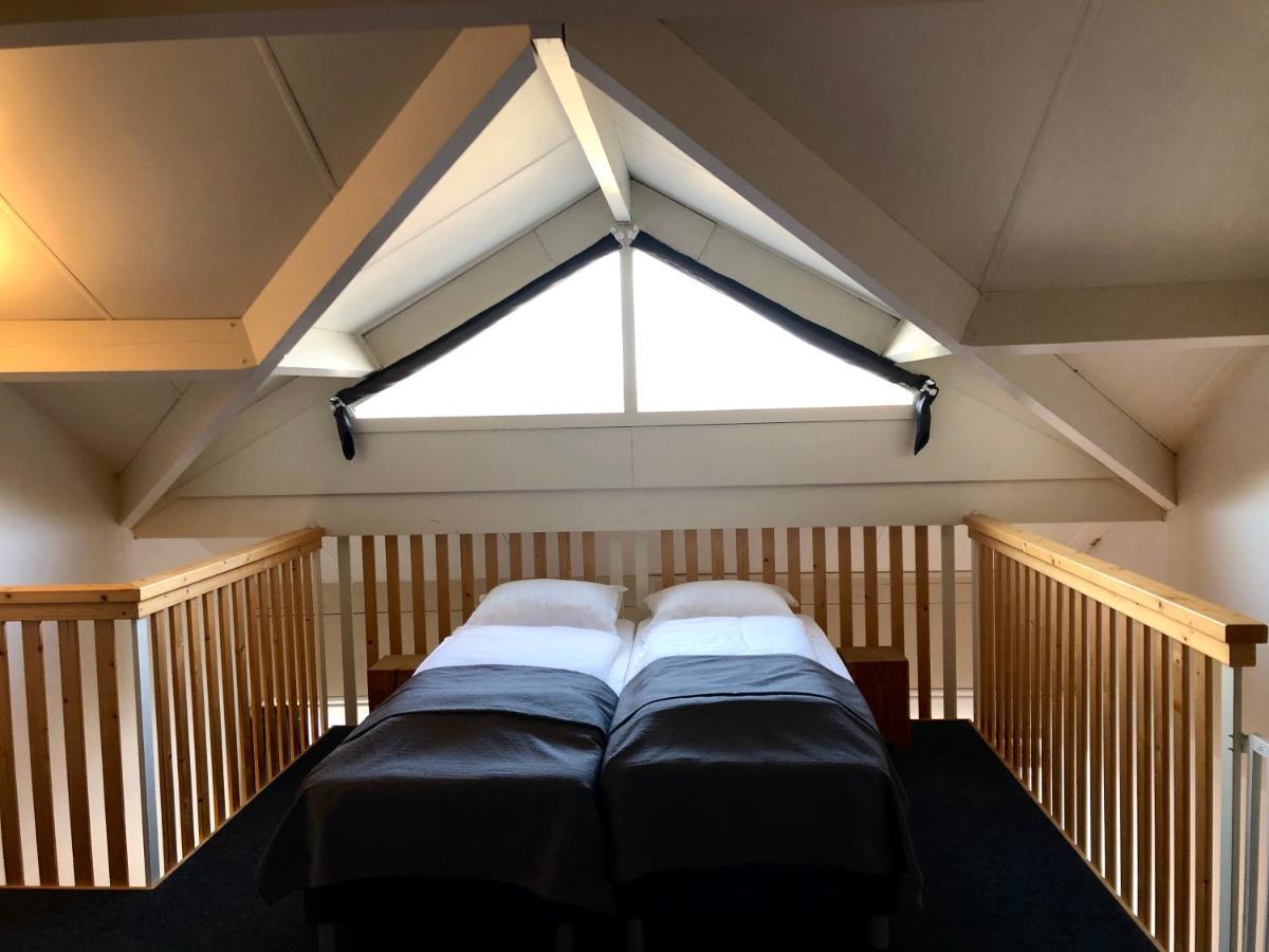 Bed And Breakfast De Biesbosch - In 'T Riet Дримелен Екстериор снимка